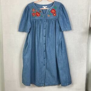 Go Softly Patio Women's Size Medium Denim Dress Floral Embroidery Fall Zipper
